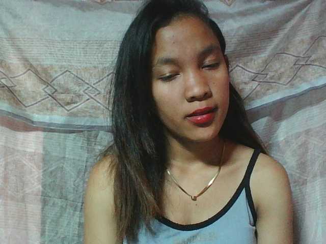Louane01 live cam on BongaCams