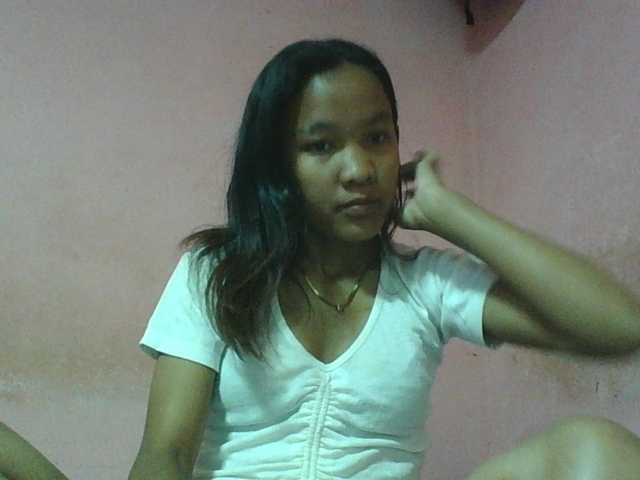 Louane01 live cam on BongaCams
