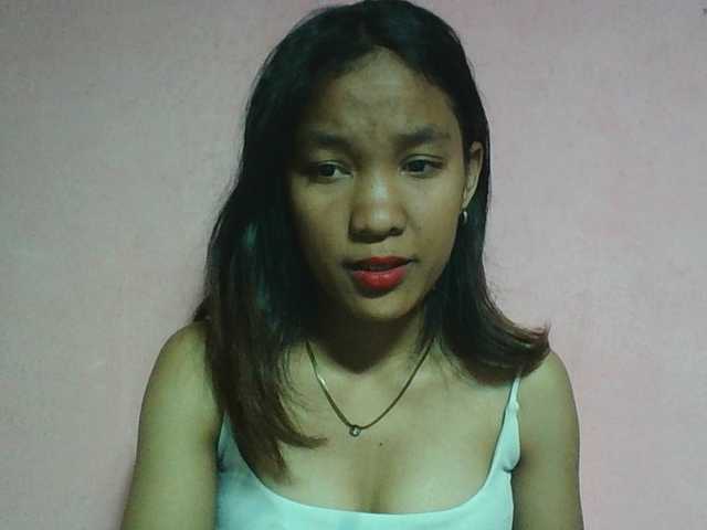 Louane01 live cam on BongaCams