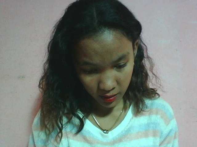Louane01 live cam on BongaCams