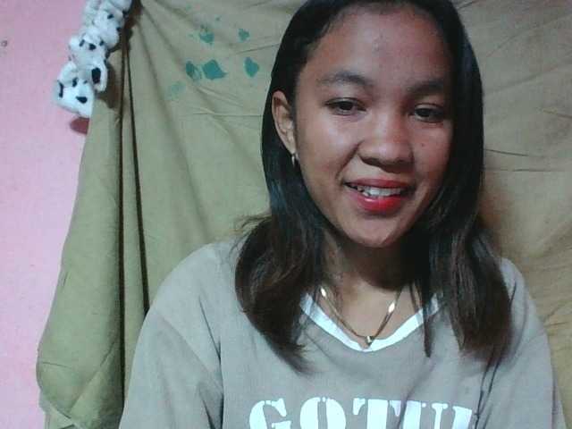 Louane01 live cam on BongaCams