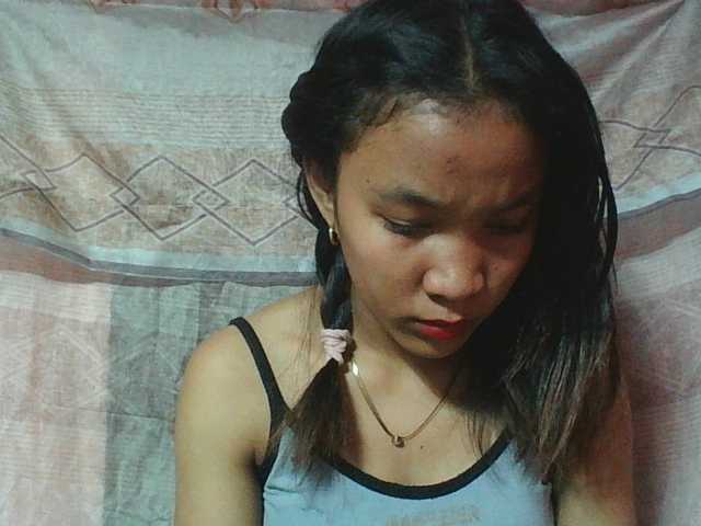 Louane01 live cam on BongaCams