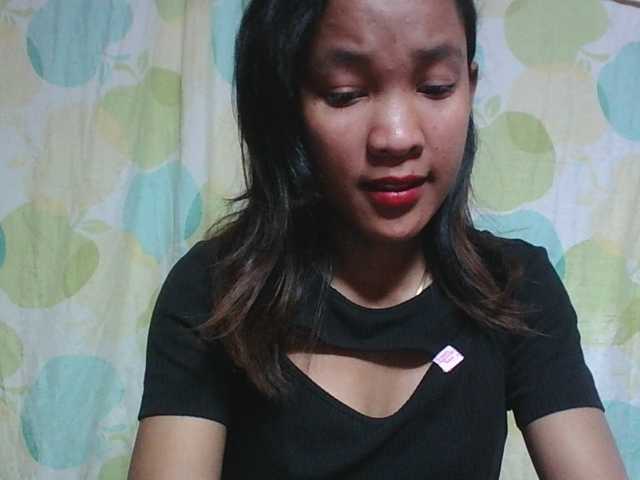 Louane01 live cam on BongaCams