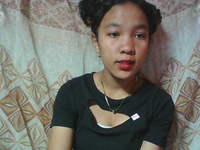 Louane01 live cam on BongaCams