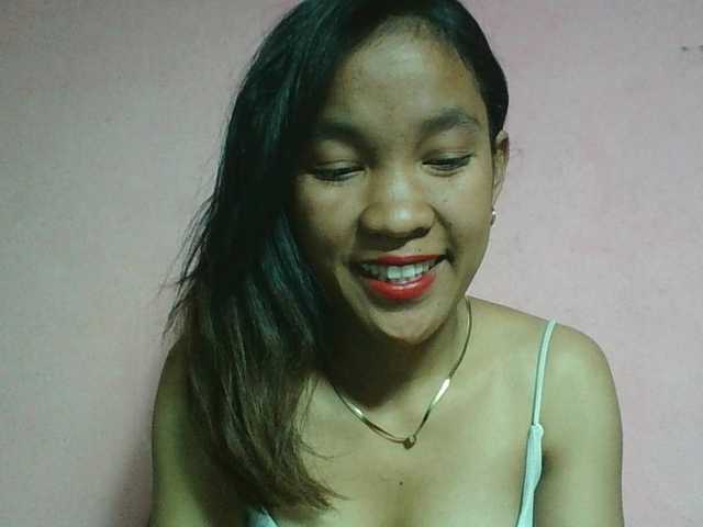 Louane01 live cam on BongaCams
