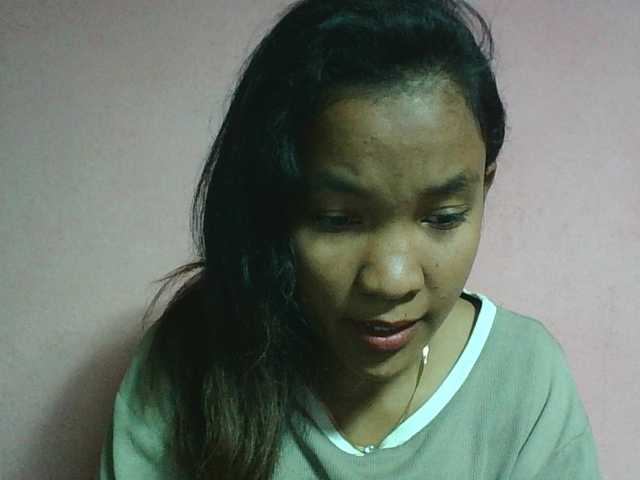 Louane01 live cam on BongaCams