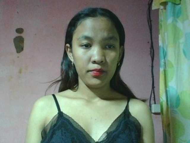 Louane01 live cam on BongaCams