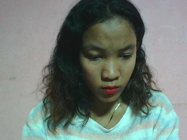 Louane01 live cam on BongaCams