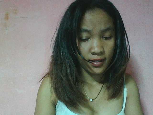 Louane01 live cam on BongaCams