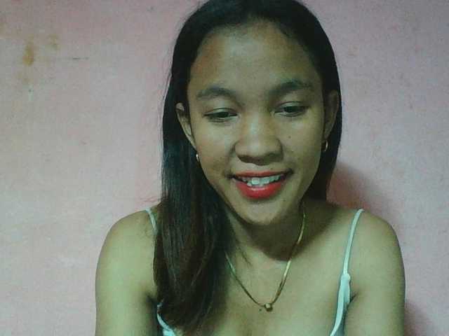 Louane01 live cam on BongaCams
