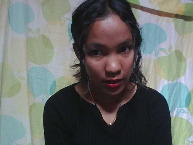 Louane01 live cam on BongaCams
