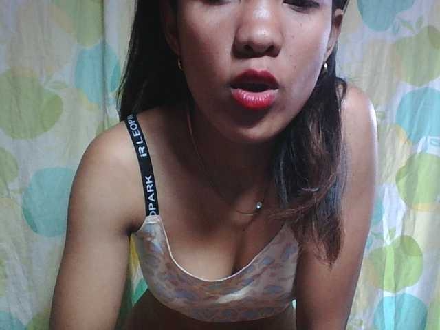 Louane01 live cam on BongaCams