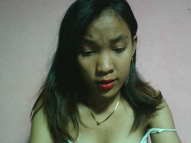 Louane01 live cam on BongaCams