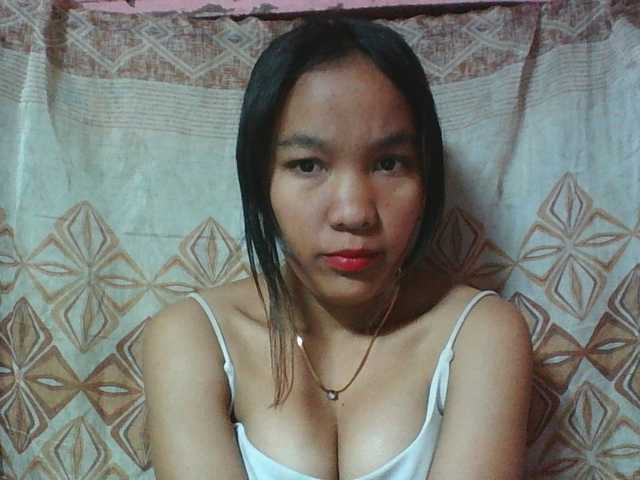 Louane01 live cam on BongaCams