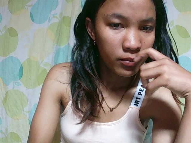 Louane01 live cam on BongaCams