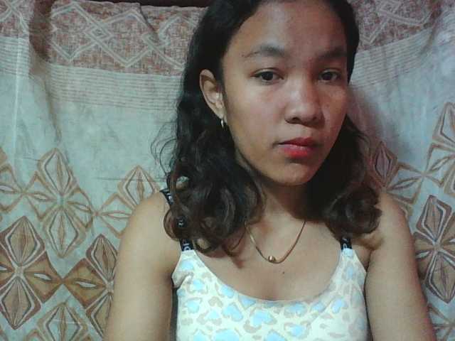 Louane01 live cam on BongaCams