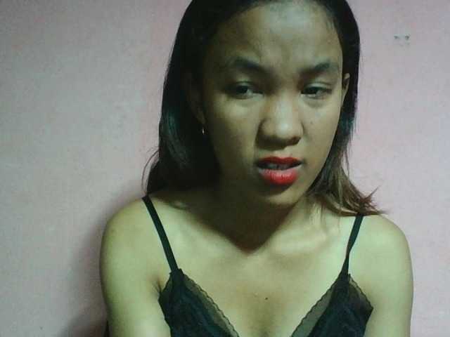 Louane01 live cam on BongaCams