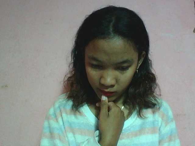 Louane01 live cam on BongaCams