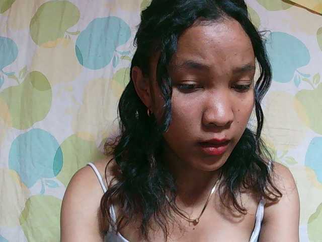 Louane01 live cam on BongaCams