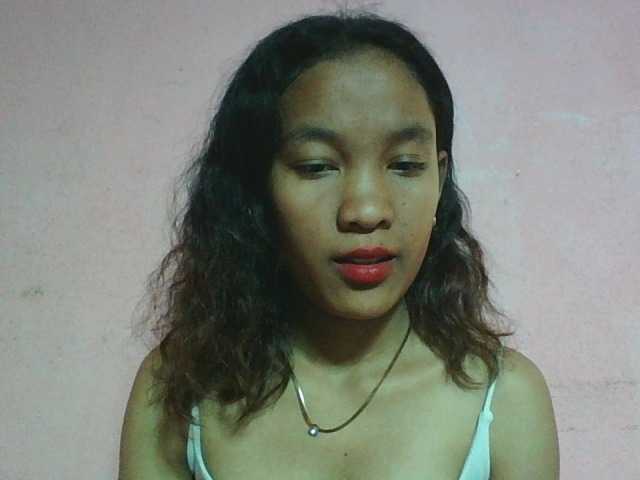 Louane01 live cam on BongaCams