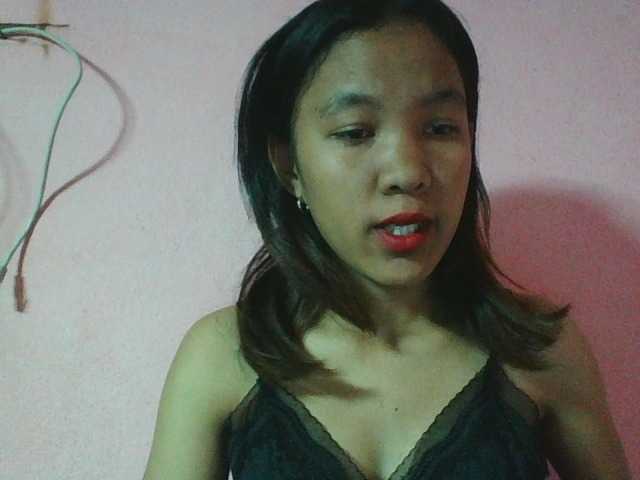 Louane01 live cam on BongaCams