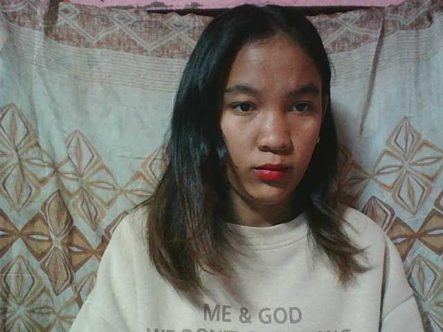 Louane01 live cam on BongaCams
