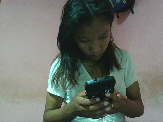 Louane01 live cam on BongaCams