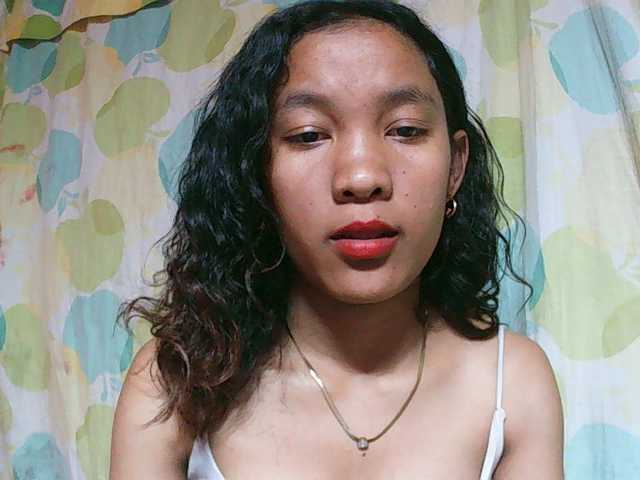 Louane01 live cam on BongaCams