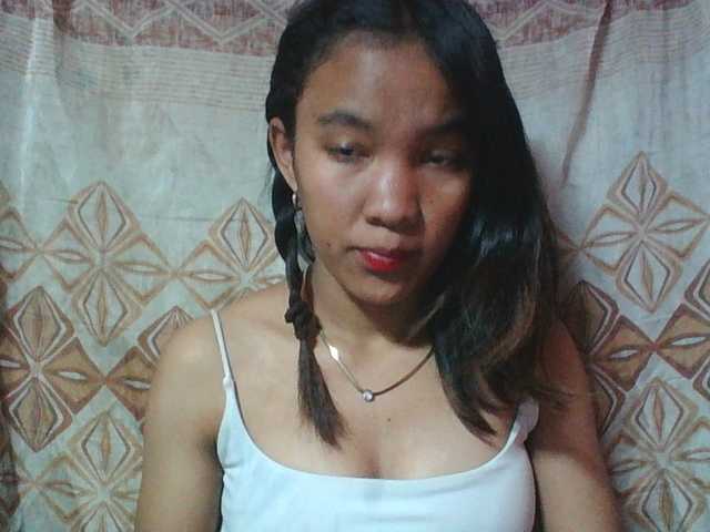 Louane01 live cam on BongaCams