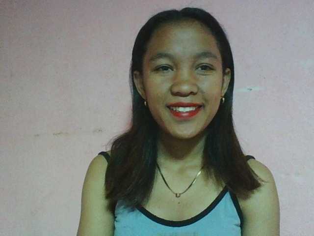 Louane01 live cam on BongaCams