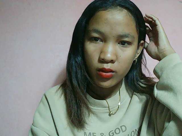Louane01 live cam on BongaCams