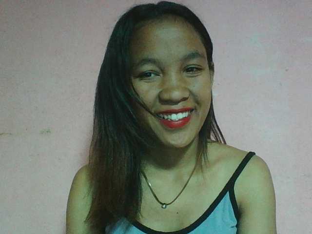 Louane01 live cam on BongaCams