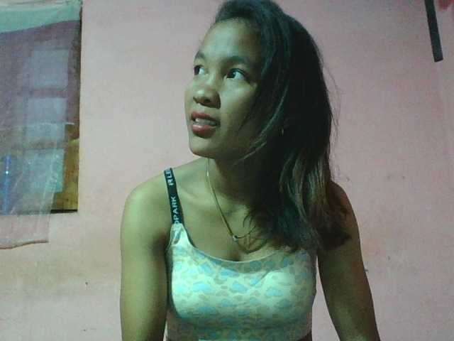 Louane01 live cam on BongaCams