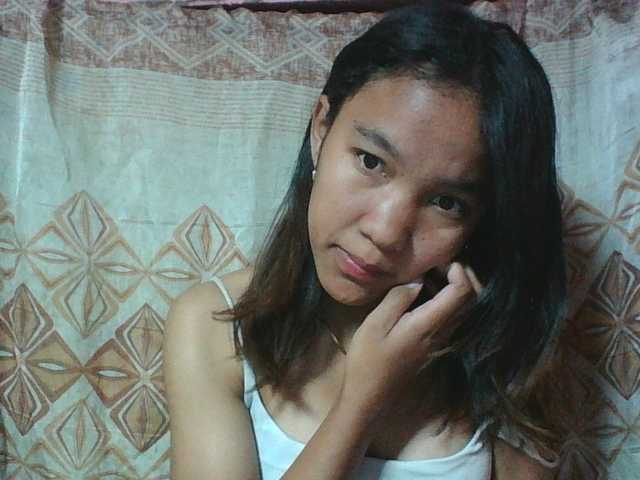 Louane01 live cam on BongaCams