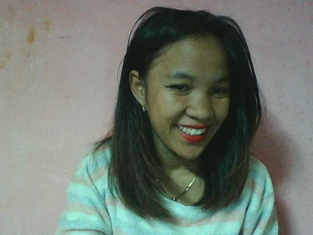Louane01 live cam on BongaCams