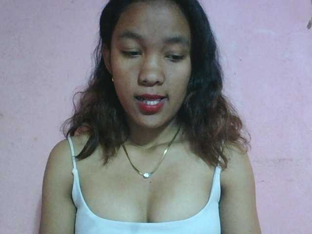 Louane01 live cam on BongaCams