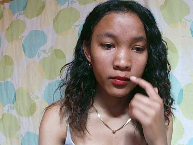 Louane01 live cam on BongaCams