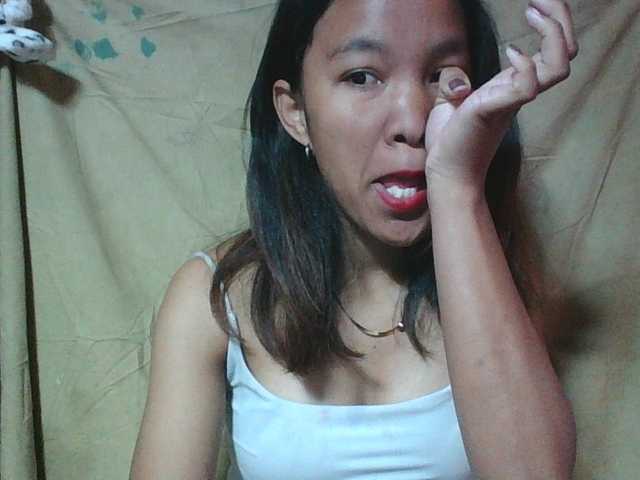 Louane01 live cam on BongaCams