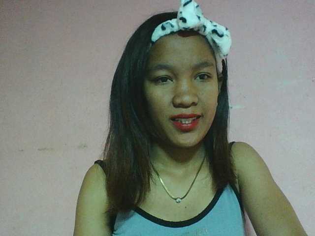 Louane01 live cam on BongaCams