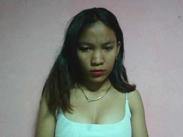 Louane01 live cam on BongaCams