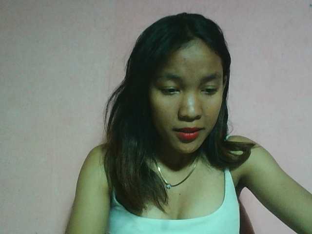 Louane01 live cam on BongaCams