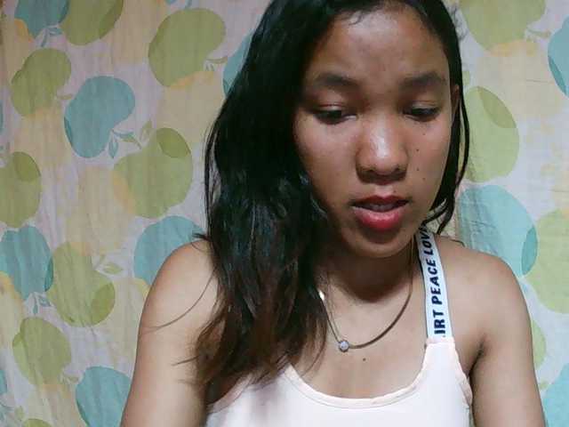Louane01 live cam on BongaCams