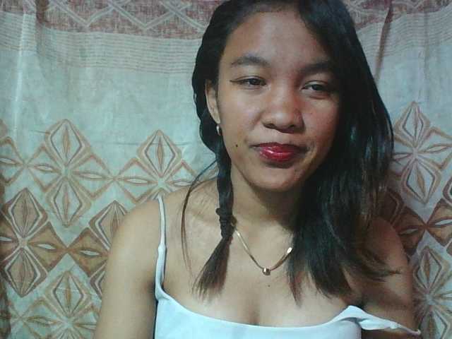 Louane01 live cam on BongaCams