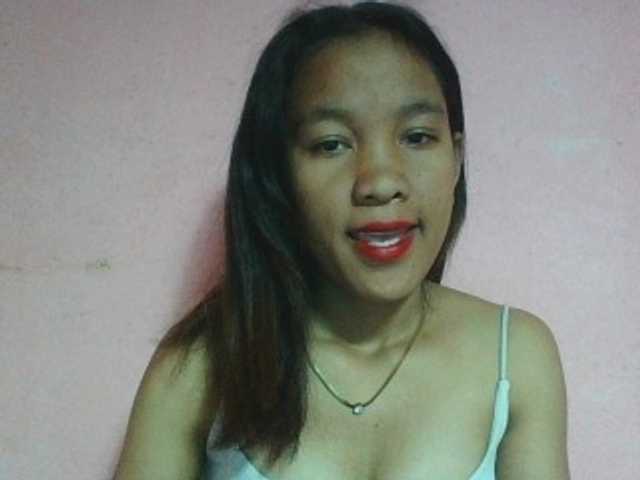 Louane01 live cam on BongaCams