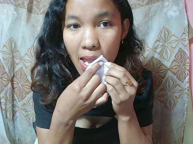 Silk-doll webcam