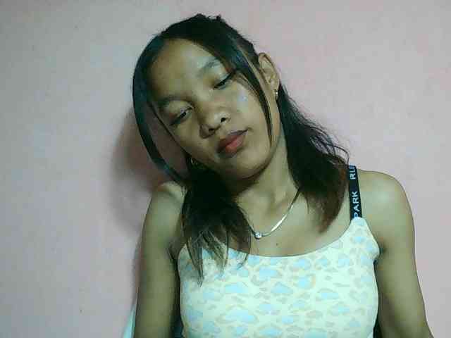 Youna webcam