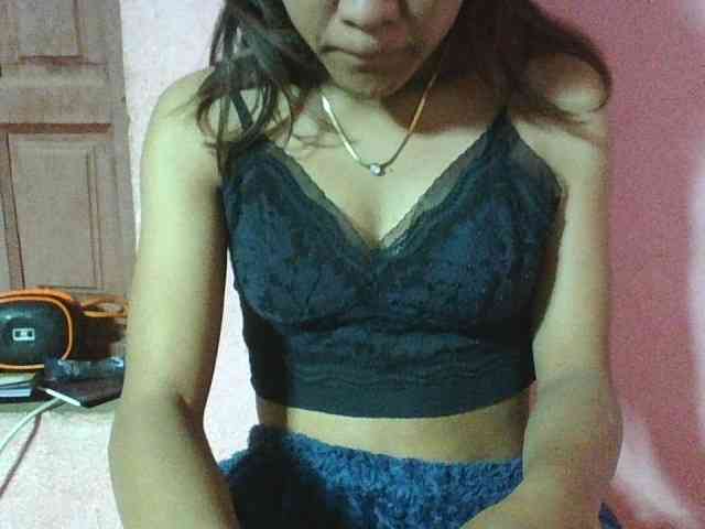 Silk-doll webcam