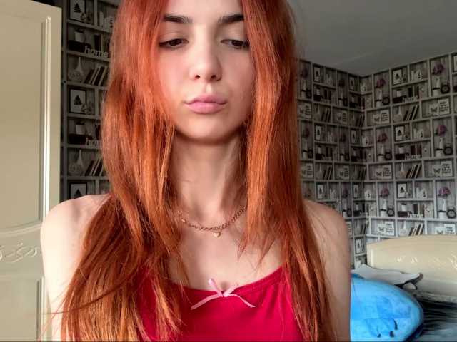 AnnamarieByndon live cam on BongaCams