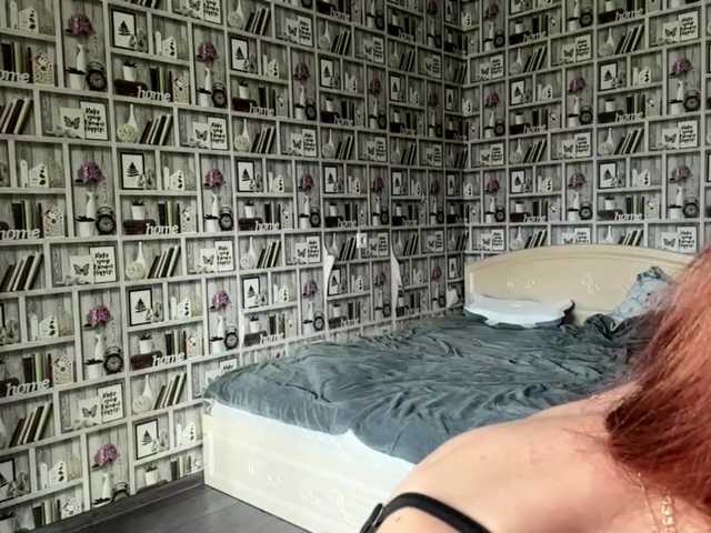 AnnamarieByndon live cam on BongaCams