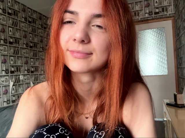 AnnamarieByndon live cam on BongaCams
